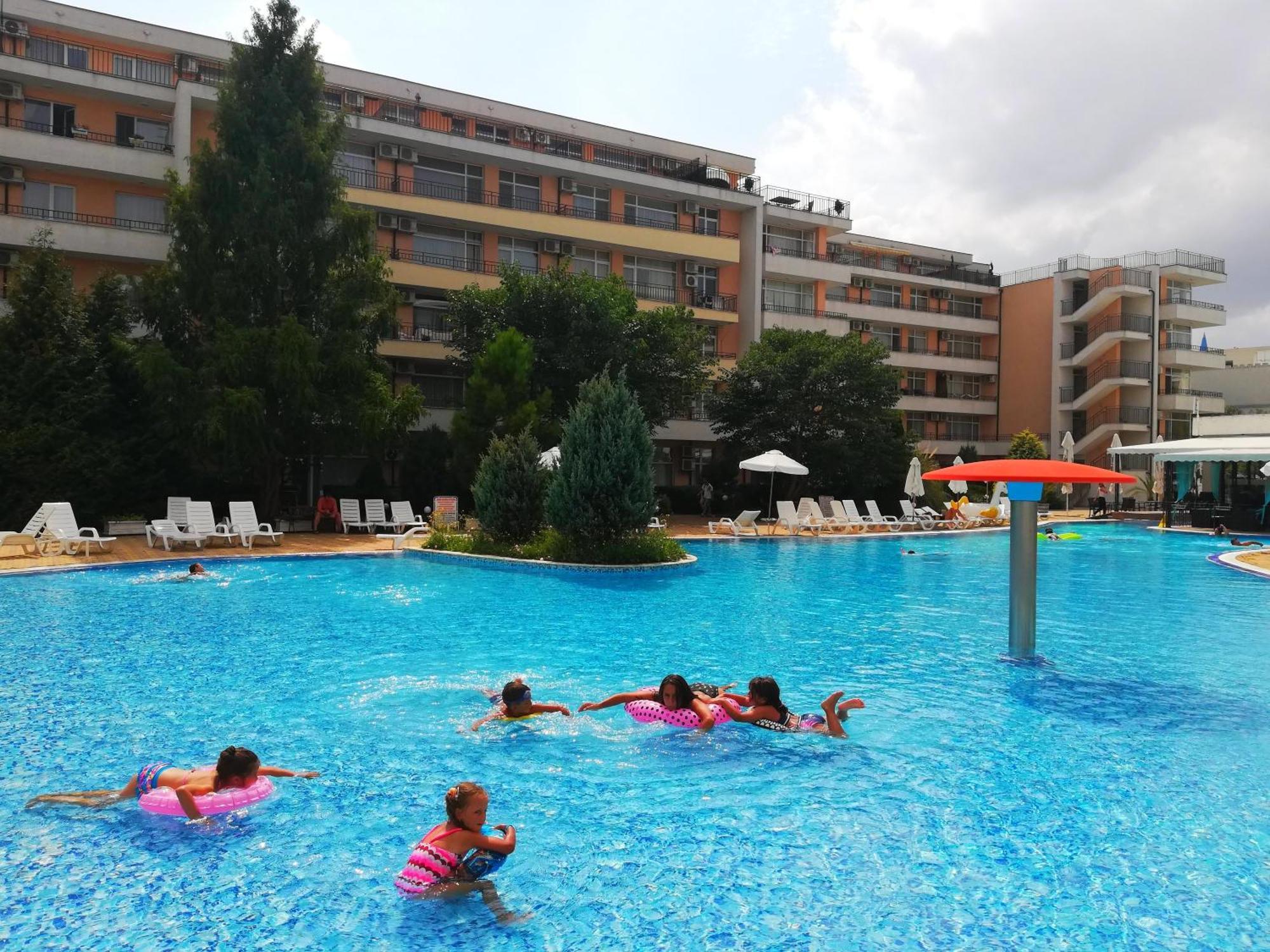 Apartment Daisy Grand Kamelia Sunny Beach Exterior foto